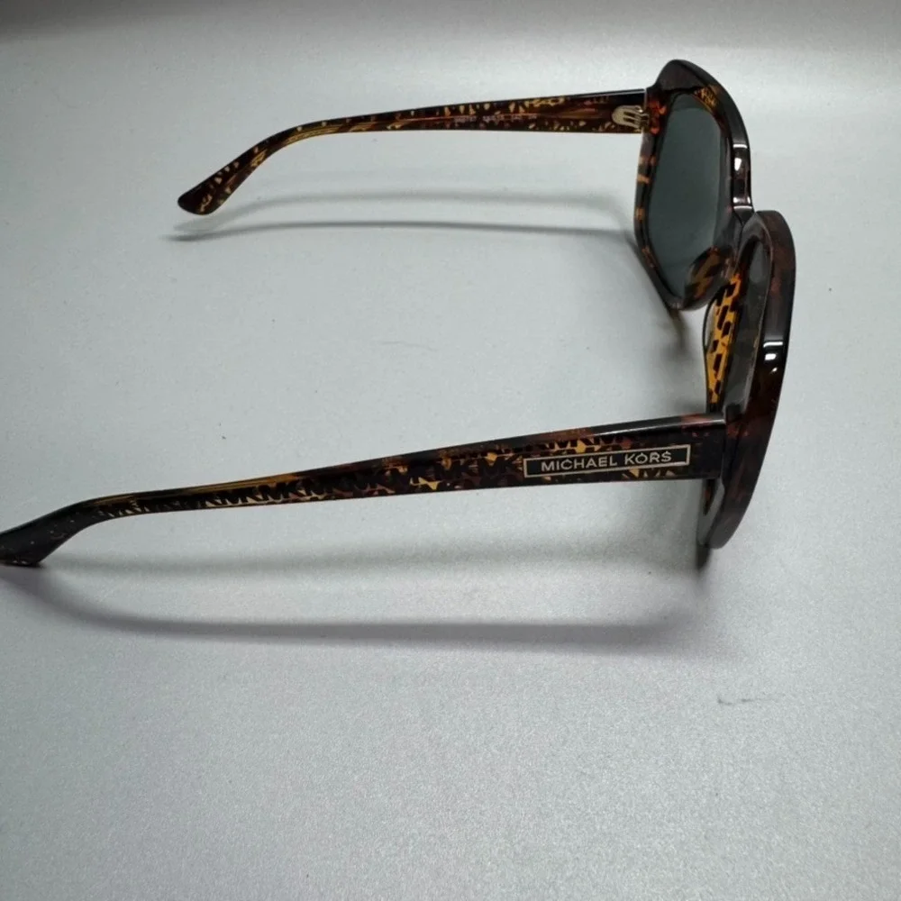 Michael Kors Oversized‎ MK Logo Print Brown Sunglasses MK 2140F Manhasset 37778G